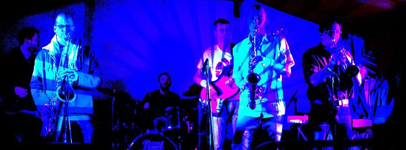 Monkey Chuckle at The Coronation Tap