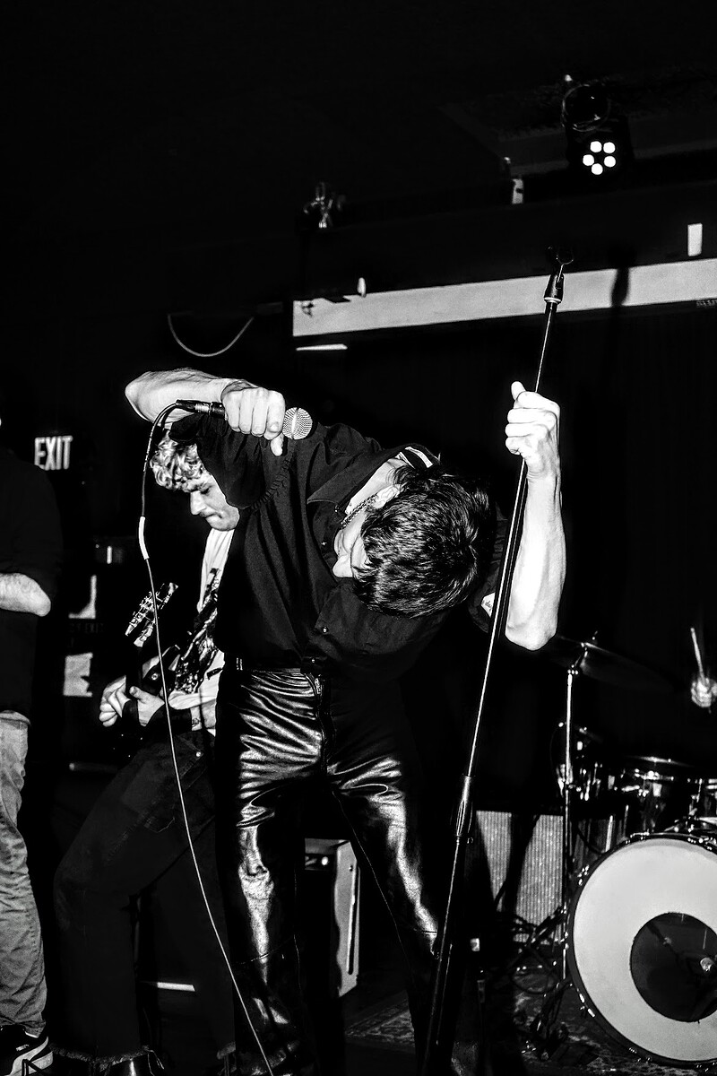 THE DRIN + CAN KICKER + BRUXISM at Crofters Rights