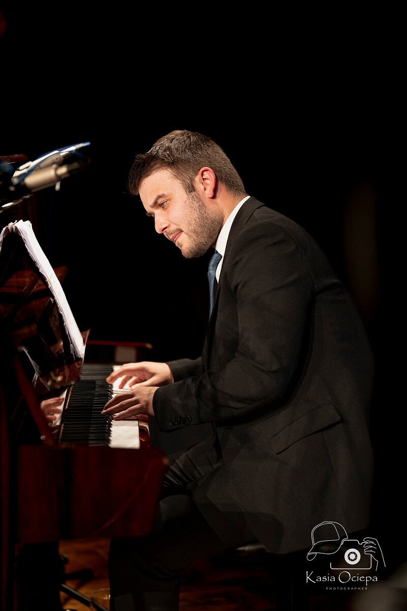 Ross Hicks Trio at The Be-bop Club