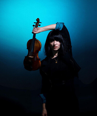 Anna Phoebe + ILÃ - at Strange Brew