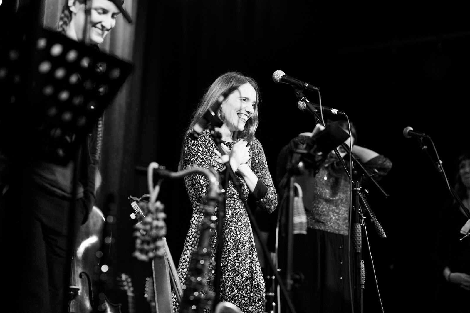 Julie Abbé & Megs Emrys at Bean Tree Café