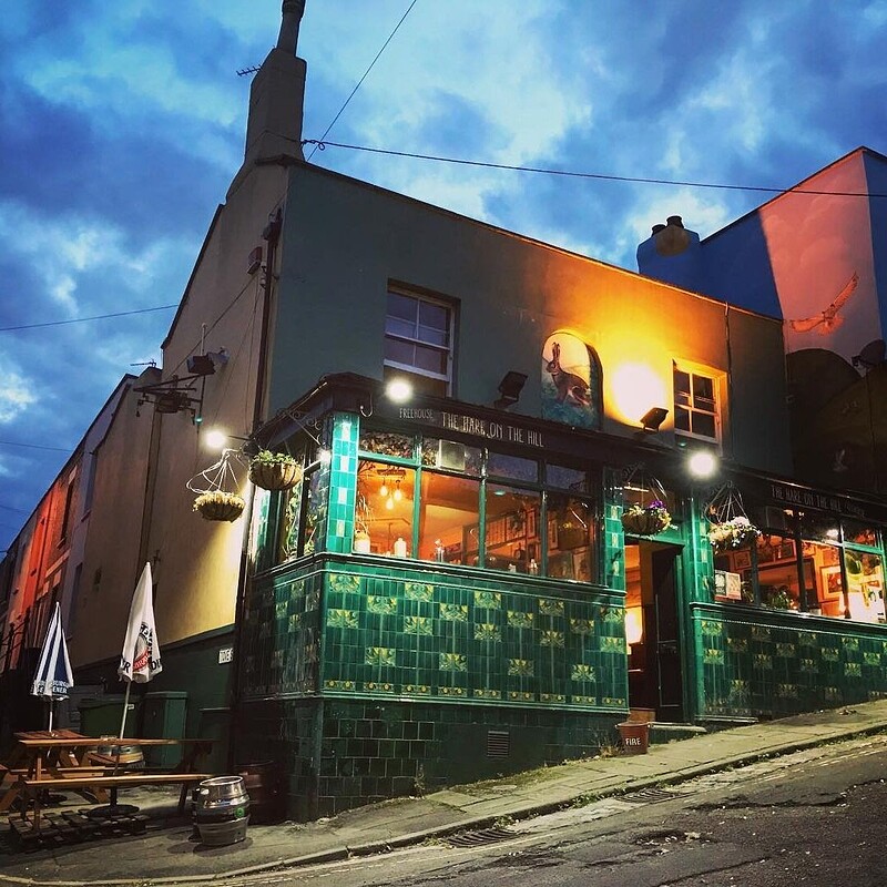 On the Decks: Matt Sainsbury at The Hare on the Hill