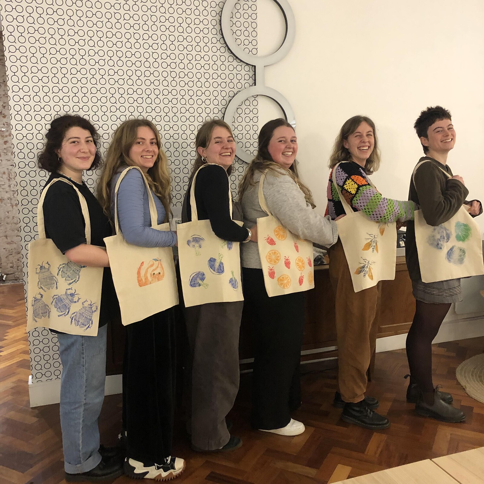 Lino Print Your Own Tote Bag at Ollie Quinn, Park Street