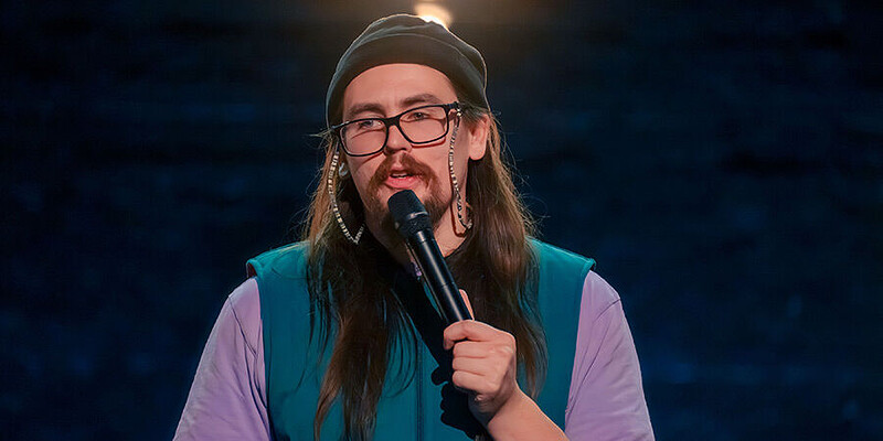 Joke & Mirrors Stand-Up Comedy - Paul Hilleard at Smoke & Mirrors Comedy Club