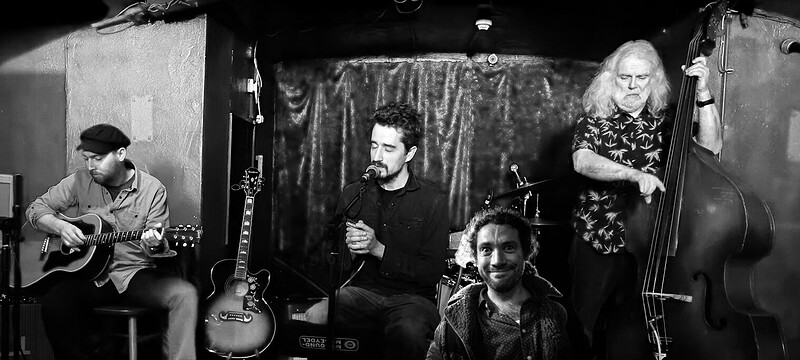Henry Slim & Joe Wilkins quartet at Kingsdown Vaults