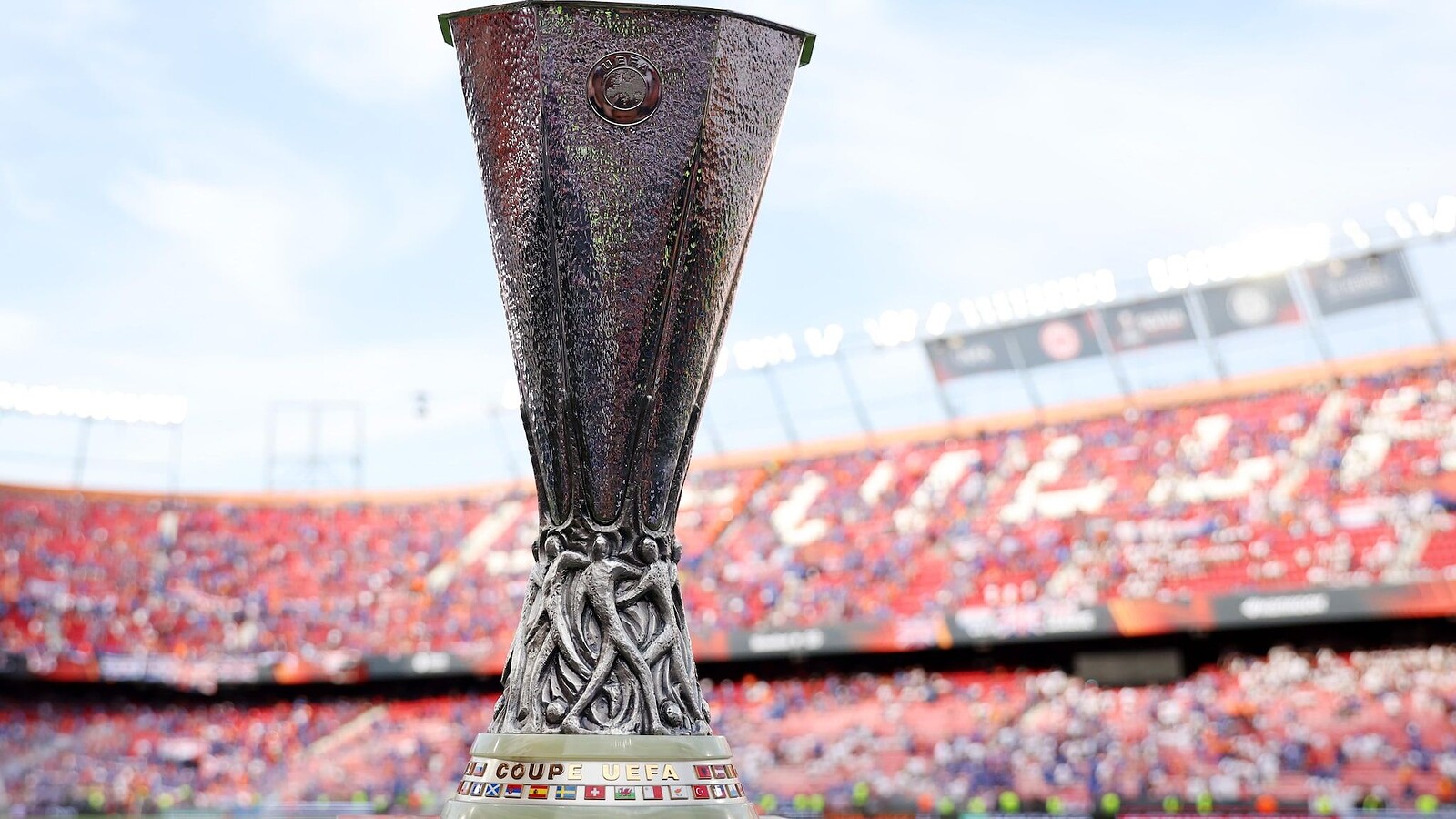Europa League Final: Manchester United vs Tottenham Hotspur at The Full Moon & Attic Bar