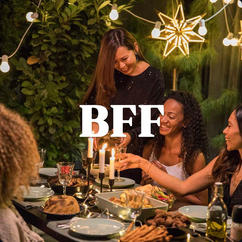 BFF watches women's football at Clubhaus Harbourside