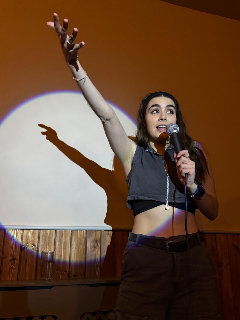 Robin Hood Free Sunday Comedy at The Robin Hood