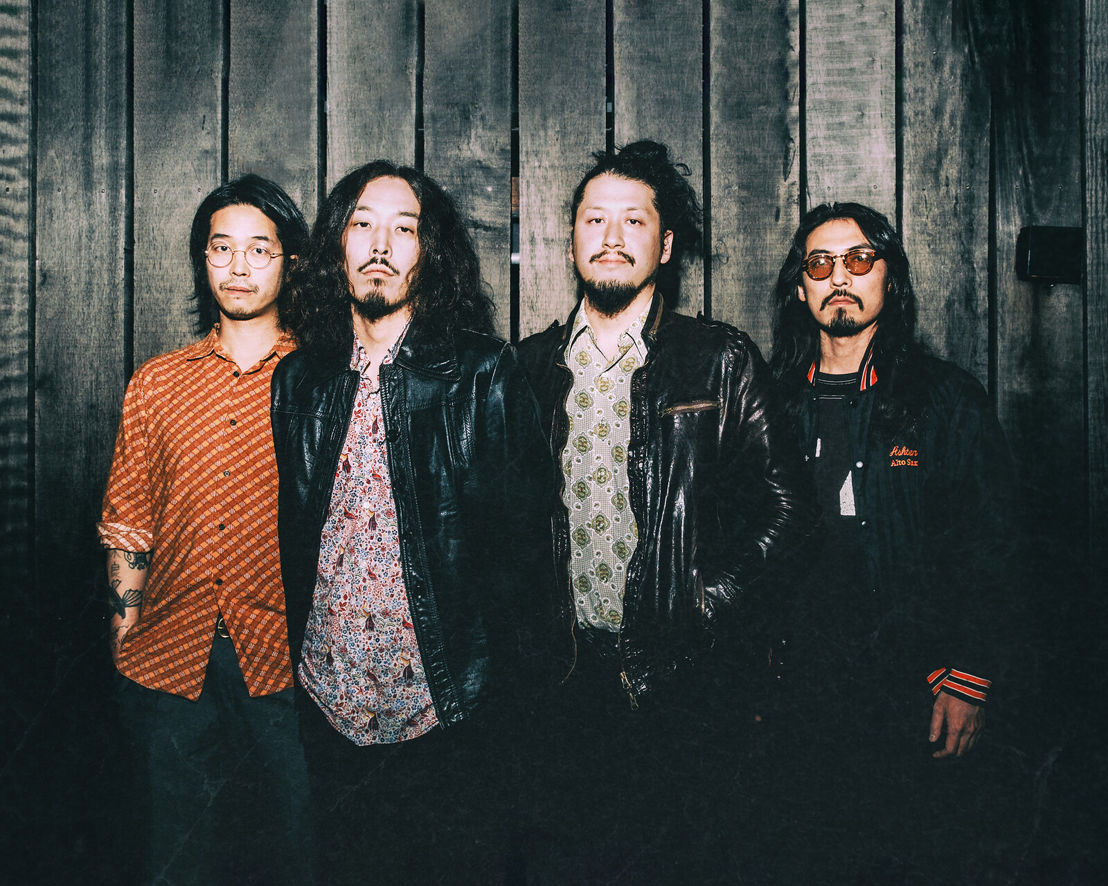 Minami Deutsch + Floral Image at The Full Moon & Attic Bar