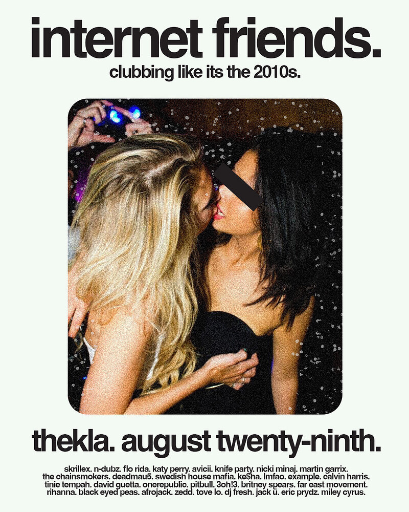Internet friends at Thekla