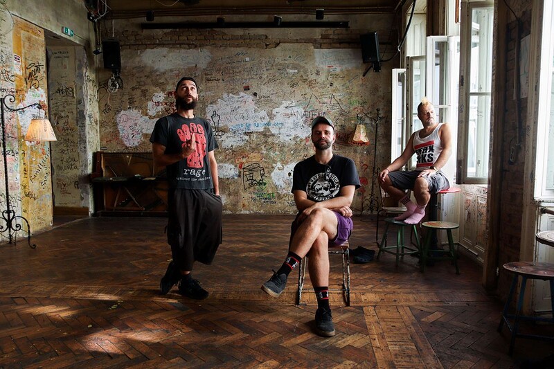 Thrax Punks at The Golden Lion