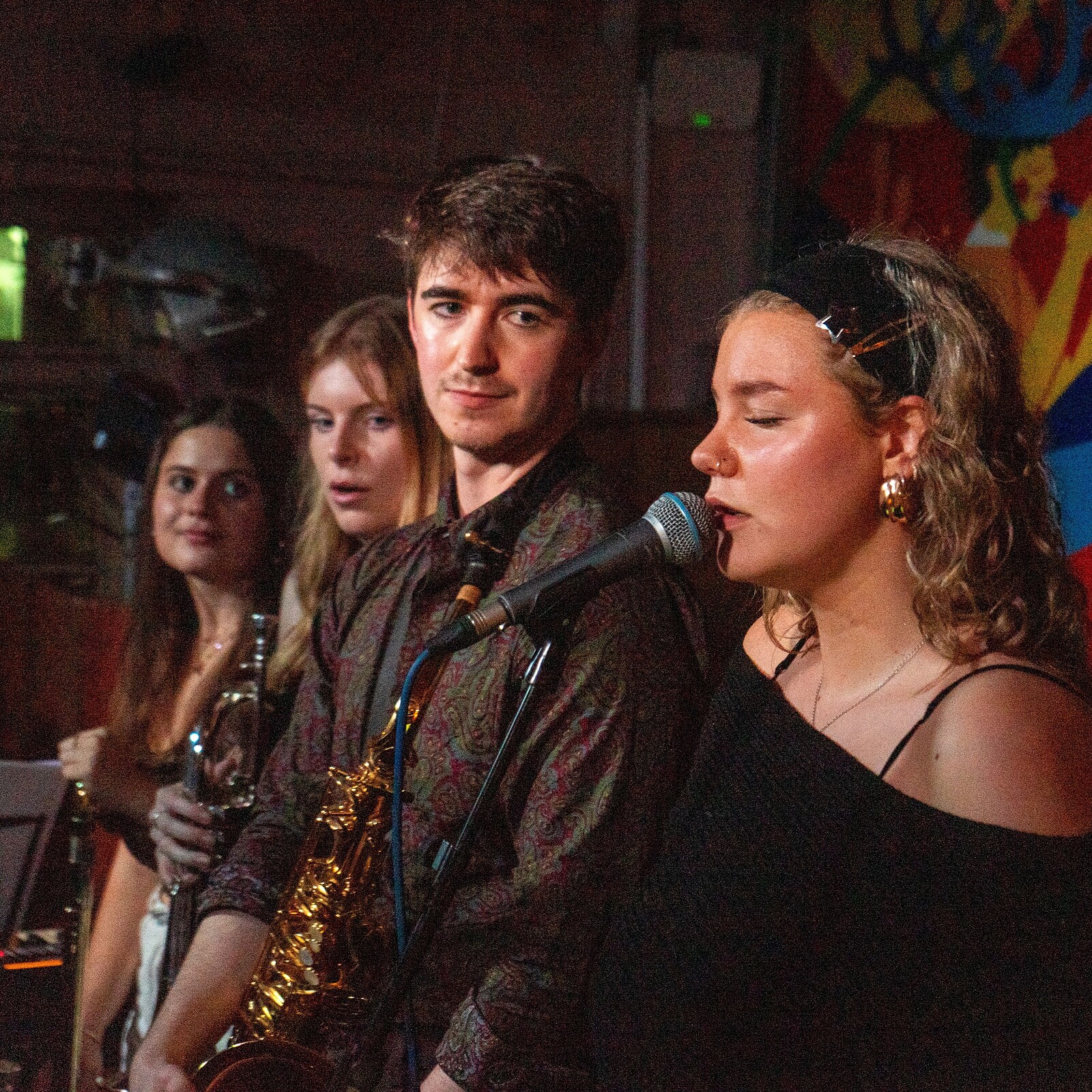 Howells Grooving Castle at Mr Wolfs