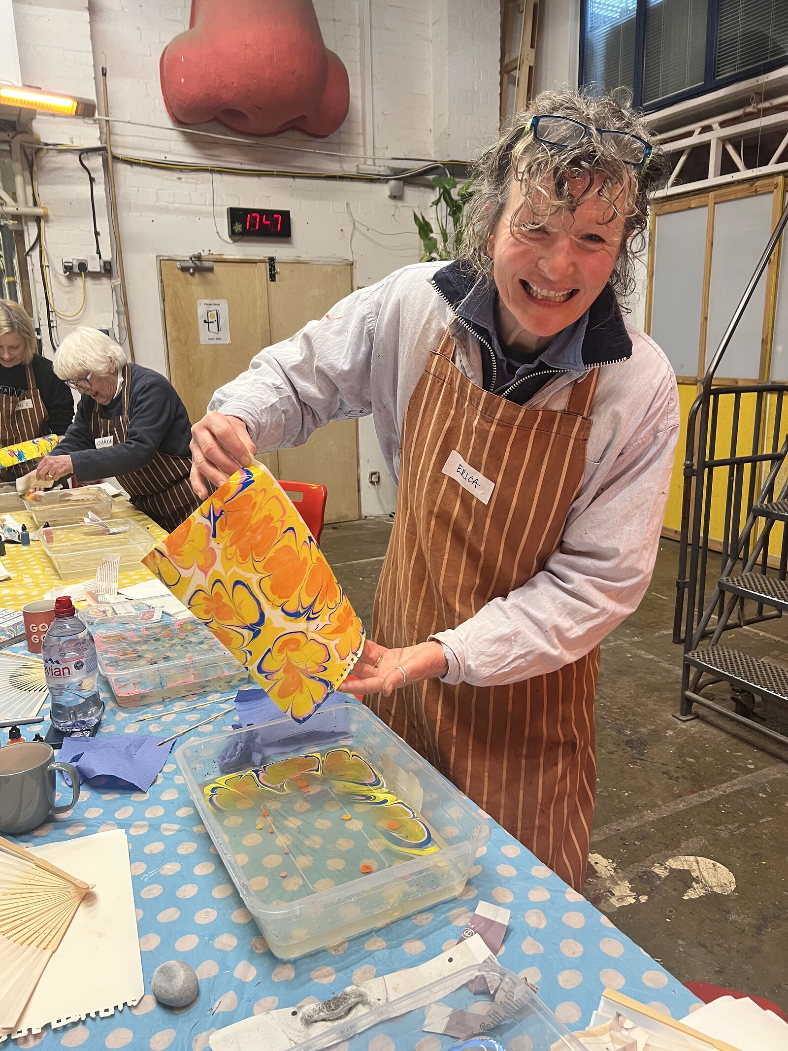 Inksanity: An Introduction to Water Marbling at UNIT8 Studios