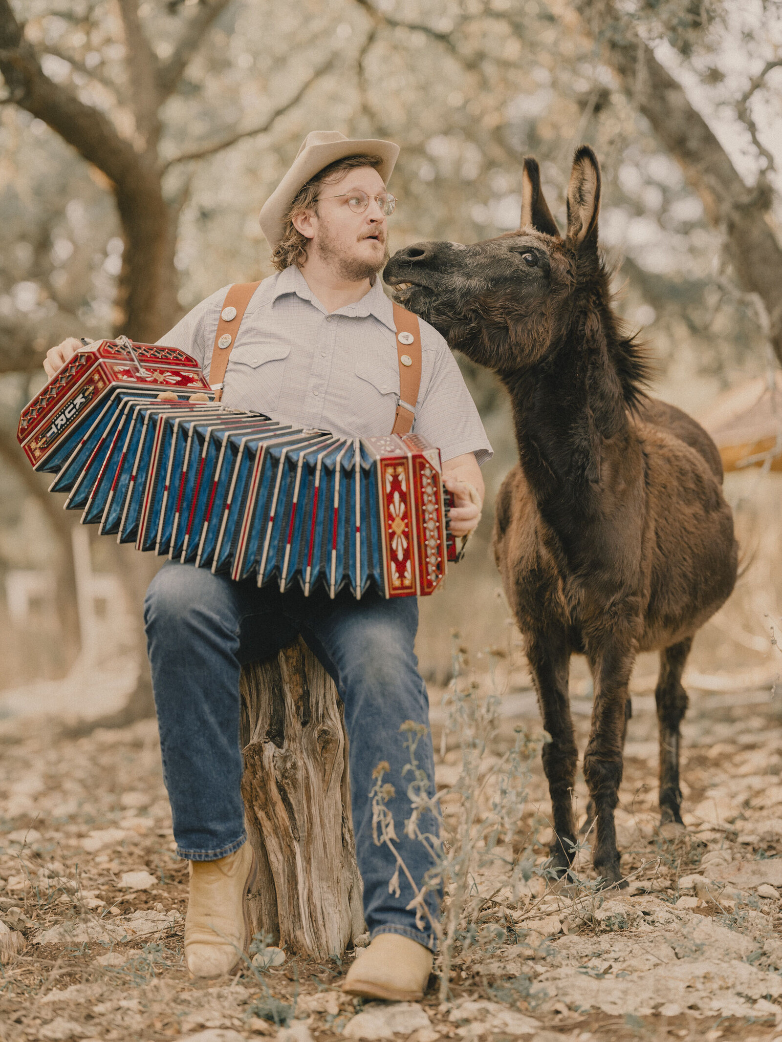 Willi Carlisle + special guests at Strange Brew