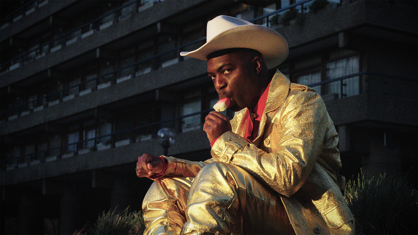 Dean Rodney Jr. & The Cowboys + Zoee at Strange Brew