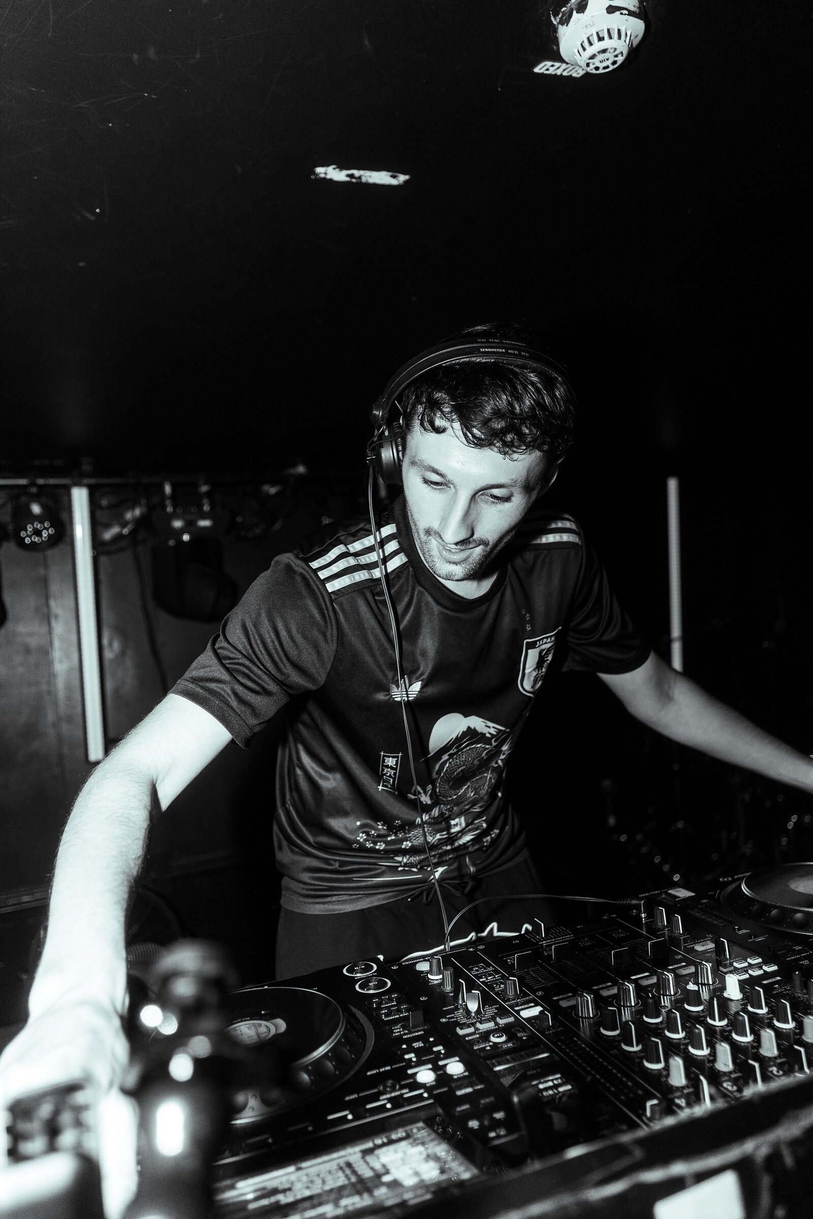 Violate Soundz 1st Birthday at The Full Moon & Attic Bar