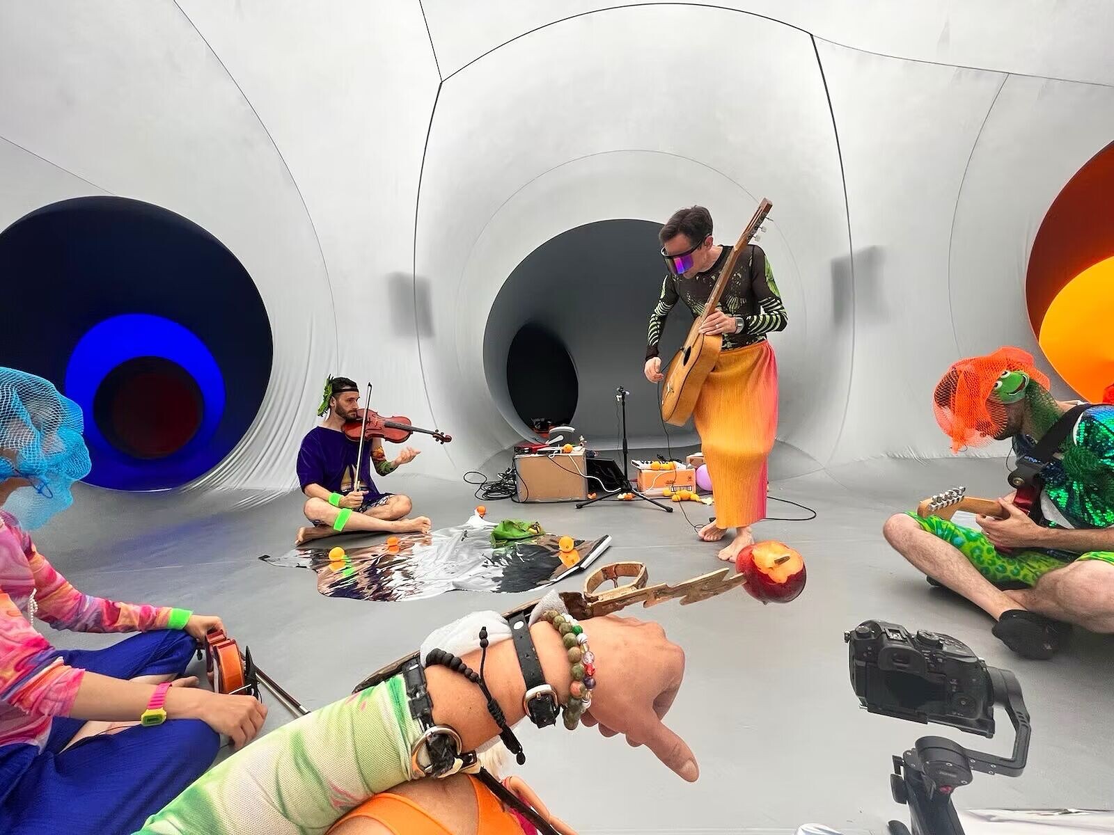 Neil Luck & Monika Czyżyk + Rojin Sharafi at The Cube