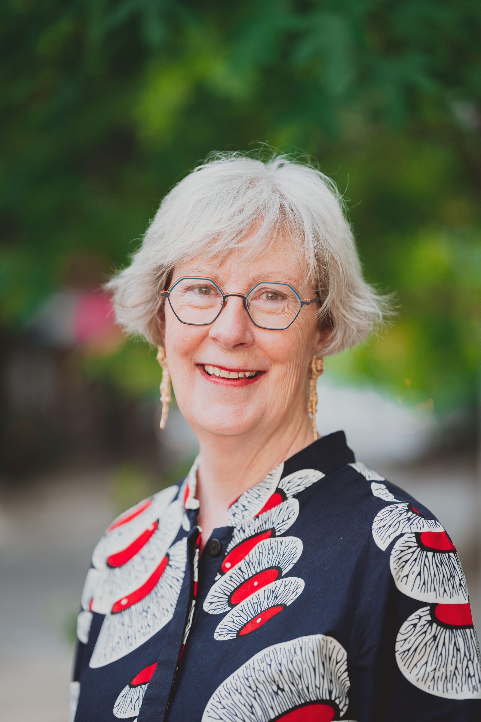 Writing for Wellbeing: with Gwyneth Lewis at Arnolfini