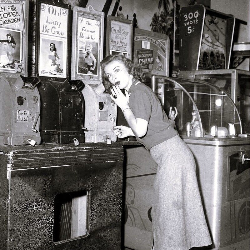 DOWNRIGHT RUDE at The Cube