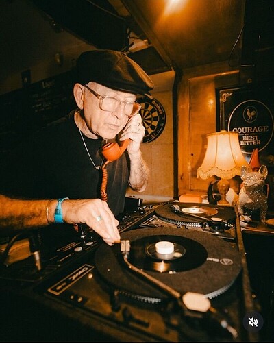 The Shebeen at Mickey Zoggs