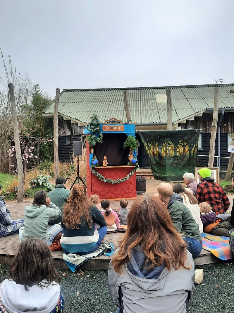 Mr Brown's Pig: Puppet Show at Windmill Hill City Farm