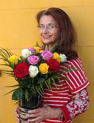 Dance Day at The Island Dance Space: Try Persian Dance & Have Fun at The Island