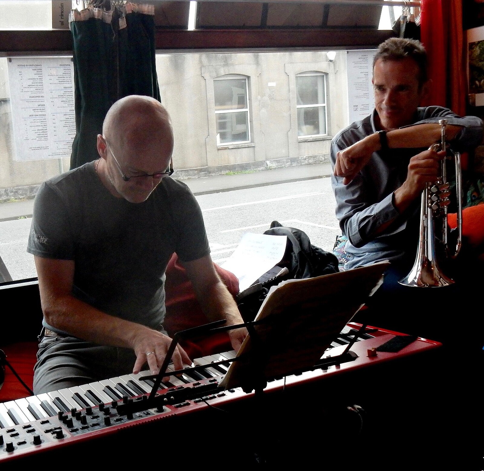 The Invisible Apples Trio at El Rincon