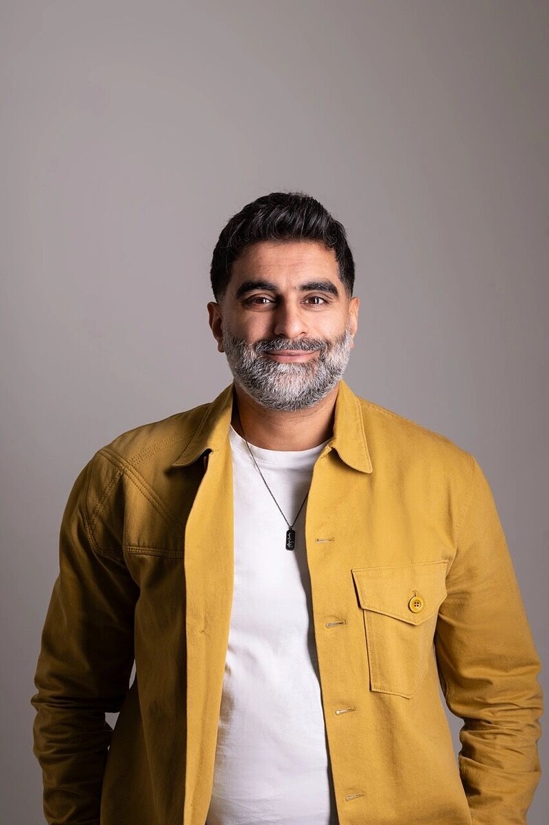 Tez Ilyas – Tez Things I Hate About You at The Robin Hood