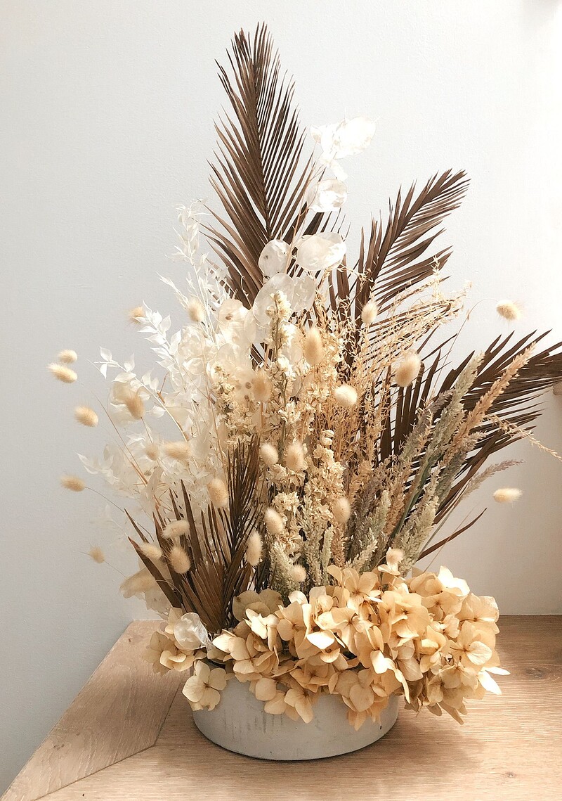 The Art of Blooms: Mindful Still Flower Drawing & Lammas Celebration at L'Étoile Studio