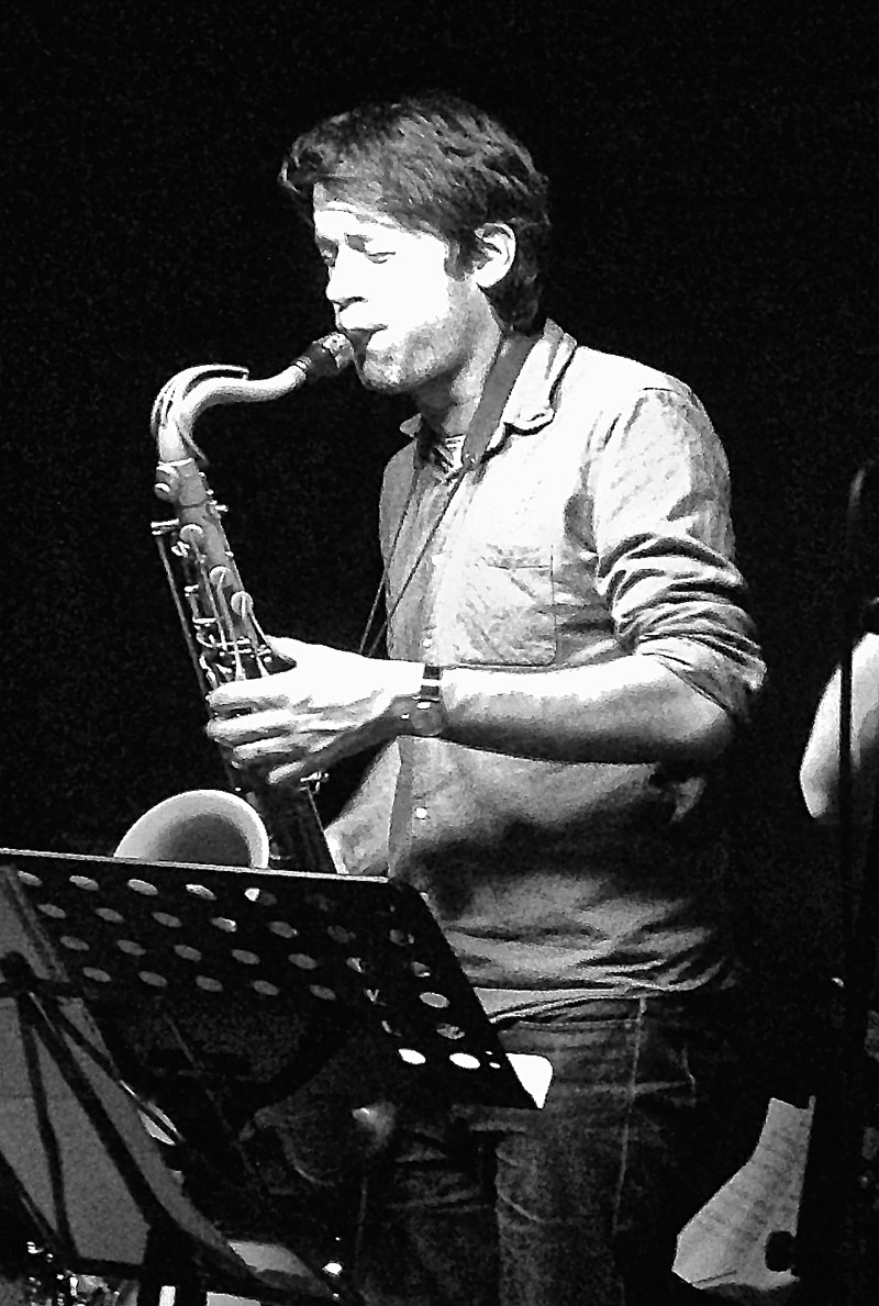 Nick Dover's Fault Lines at The Mall Pub Clifton