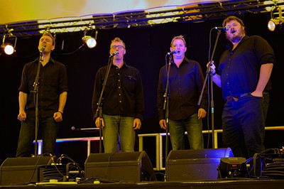 The Roaring Trowmen at The Kingsdown Wine Vaults