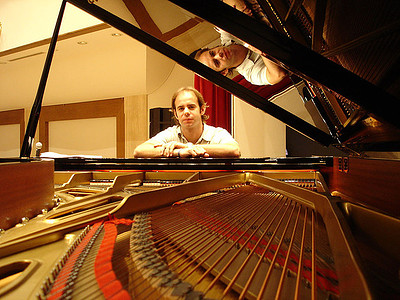 Juan Galiardo Trio at Hen &amp; Chicken, Bs3 1jf