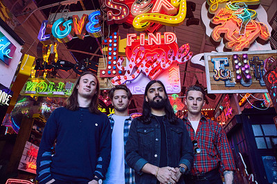 Alexis Kings + Second Hand Arms Dealer // Lune at Mr Wolfs