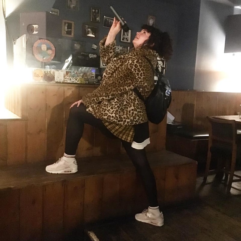 Roisin's Weekly Pub Quiz at The Pipe & Slippers