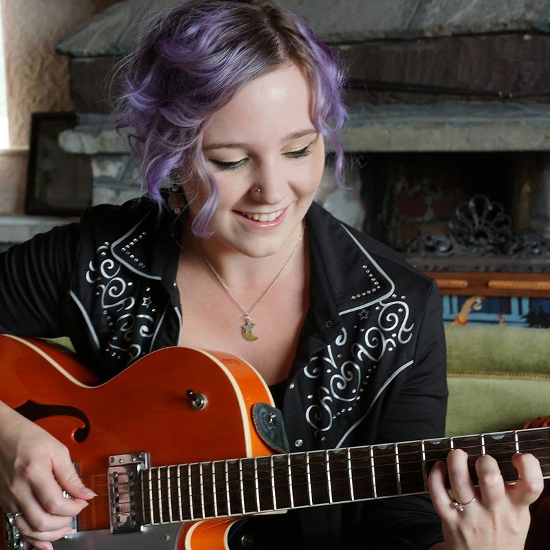 Holly Carter at El Rincon