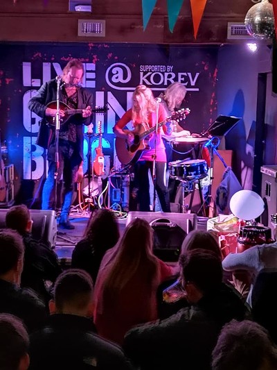 Songs of Dylan - Sarah Larkham and Hard Rain Band at The Grain Barge