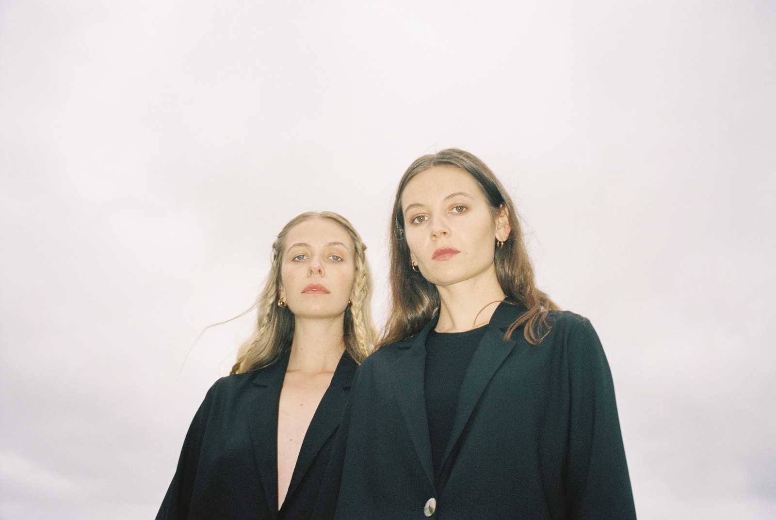 Purple Pilgrims // Robbie & Mona at Crofters Rights