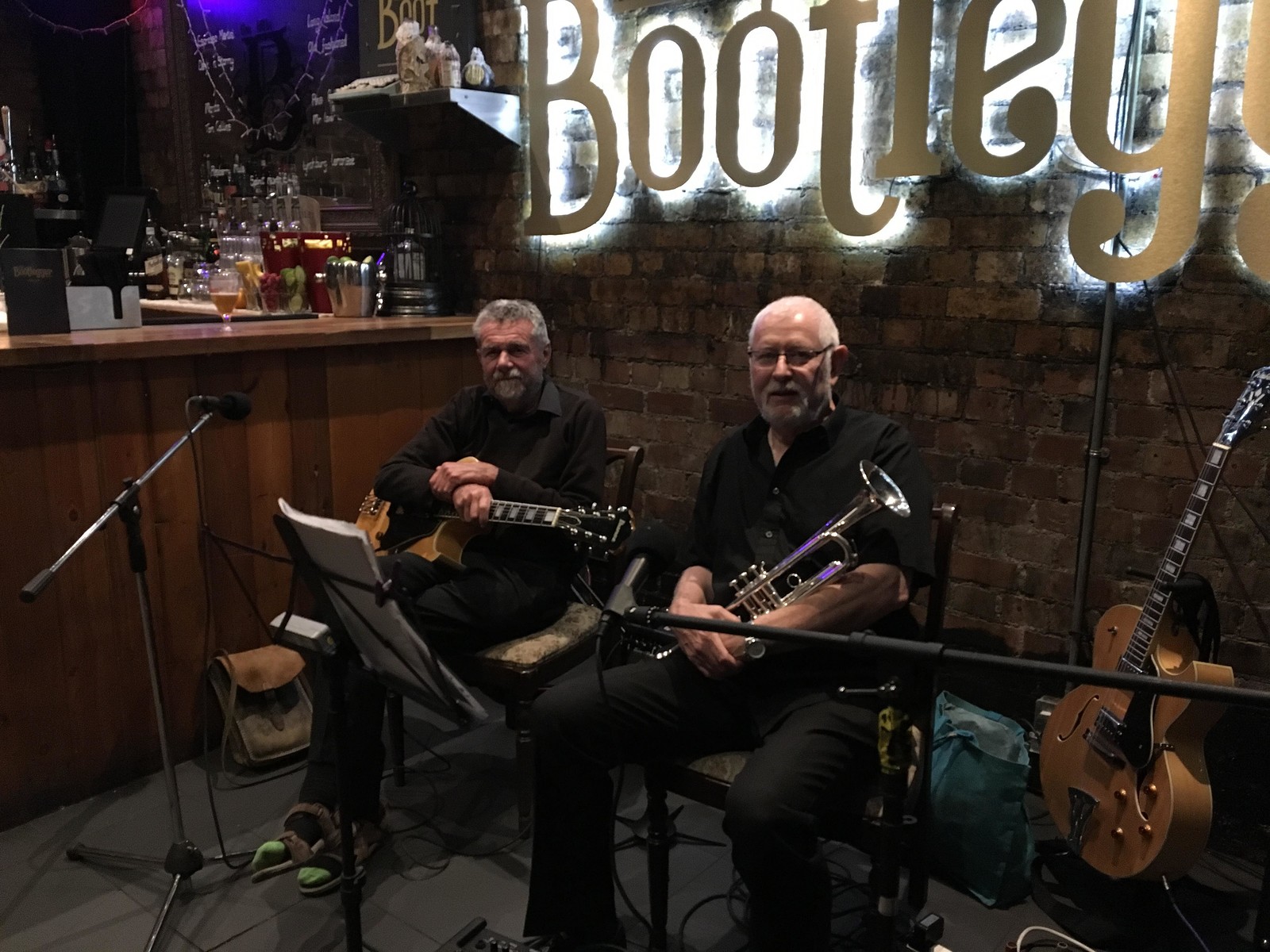 King and Hall jazz duo at The Hare on the Hill