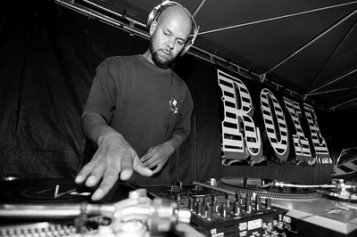 DJ Jaffa & DJ Comfort & Performances at Outer Space Bristol