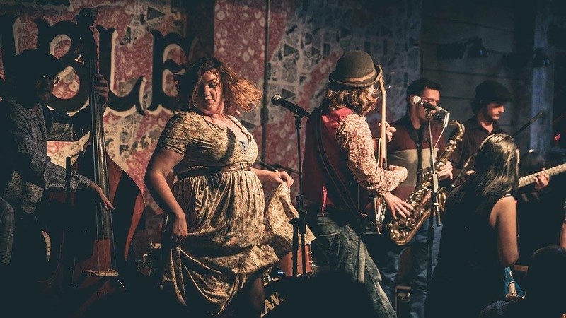 Gin Bowlers at No.1 Harbourside
