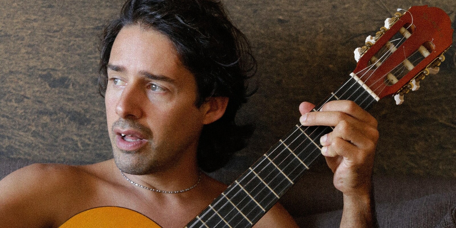 Juan Wauters at Exchange