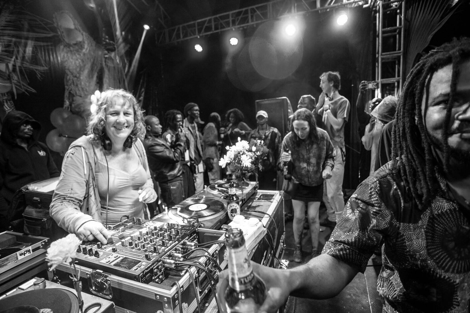 DJ MARCELLE / NO HOME / JABU at Strange Brew