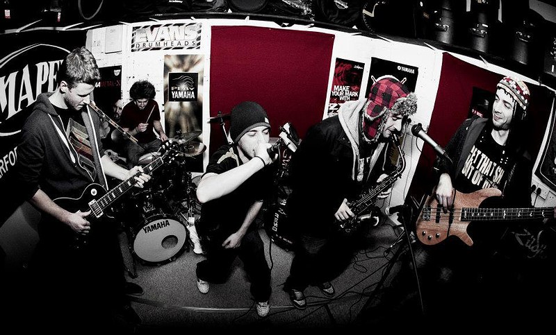 Cut Capers + The E.m.e at Mr Wolfs