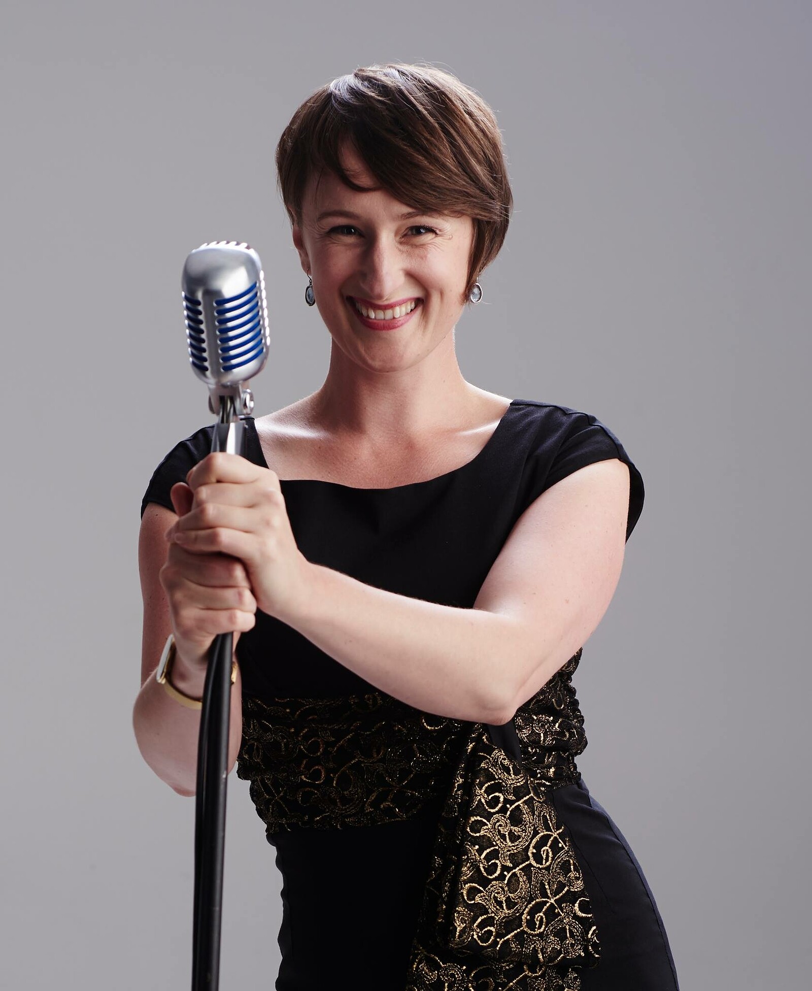 Lucy Moon Sings Jazz at The Stag And Hounds