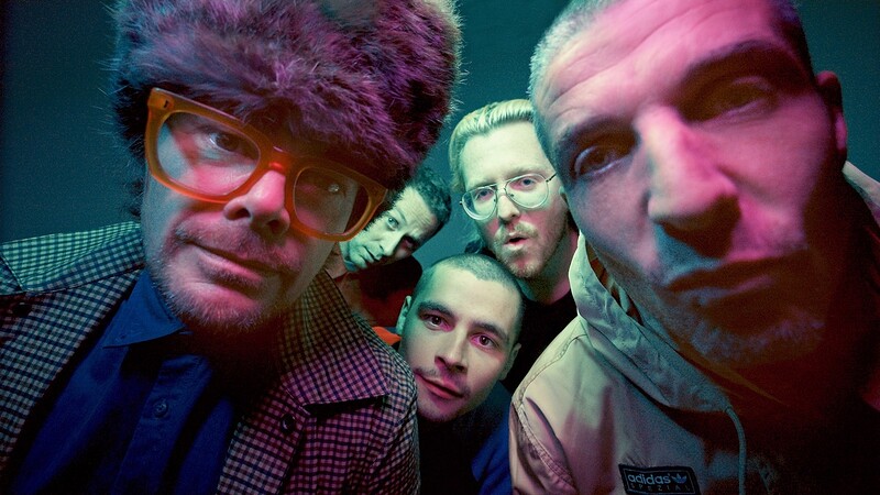 The Slacksons + Komposa at Mr Wolfs