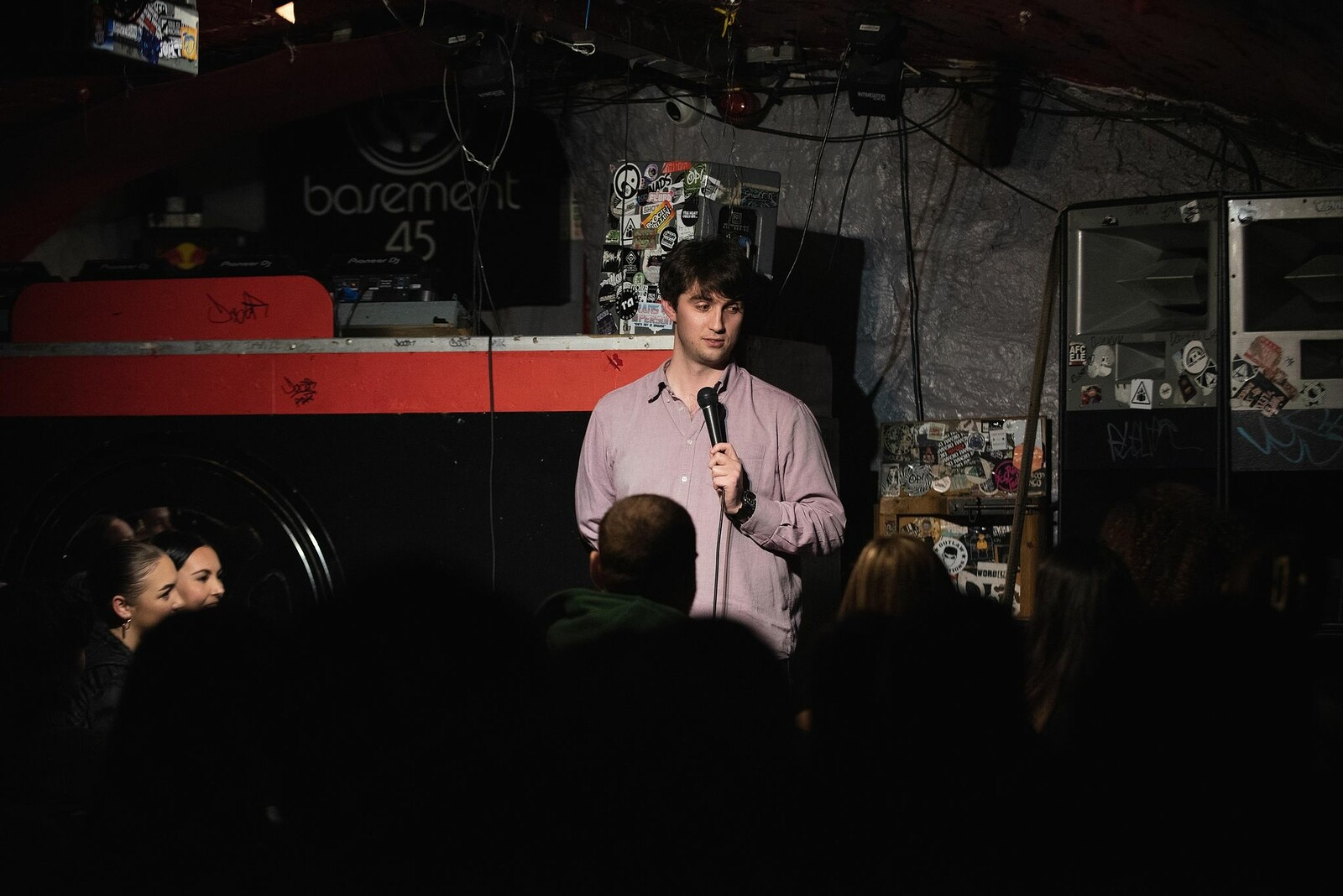 Buffoon Comedy - Burt Williamson Headliner at the boardroom