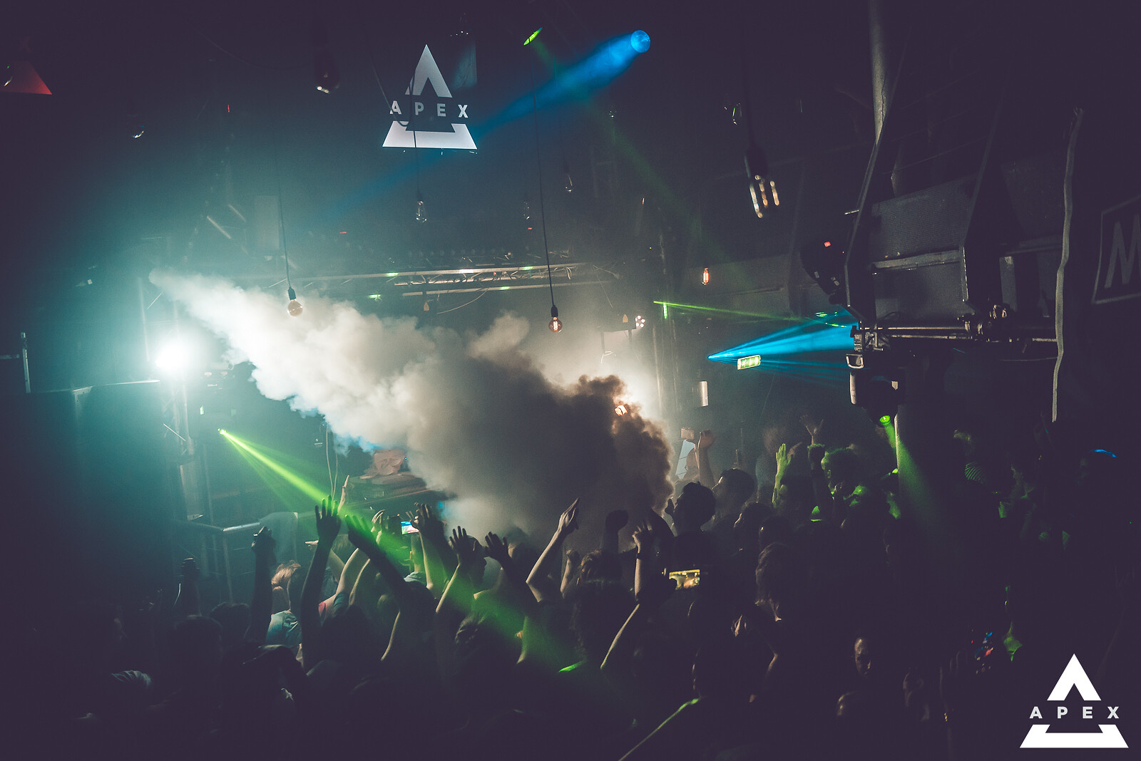Apex Free Party: Techno & House at Lakota