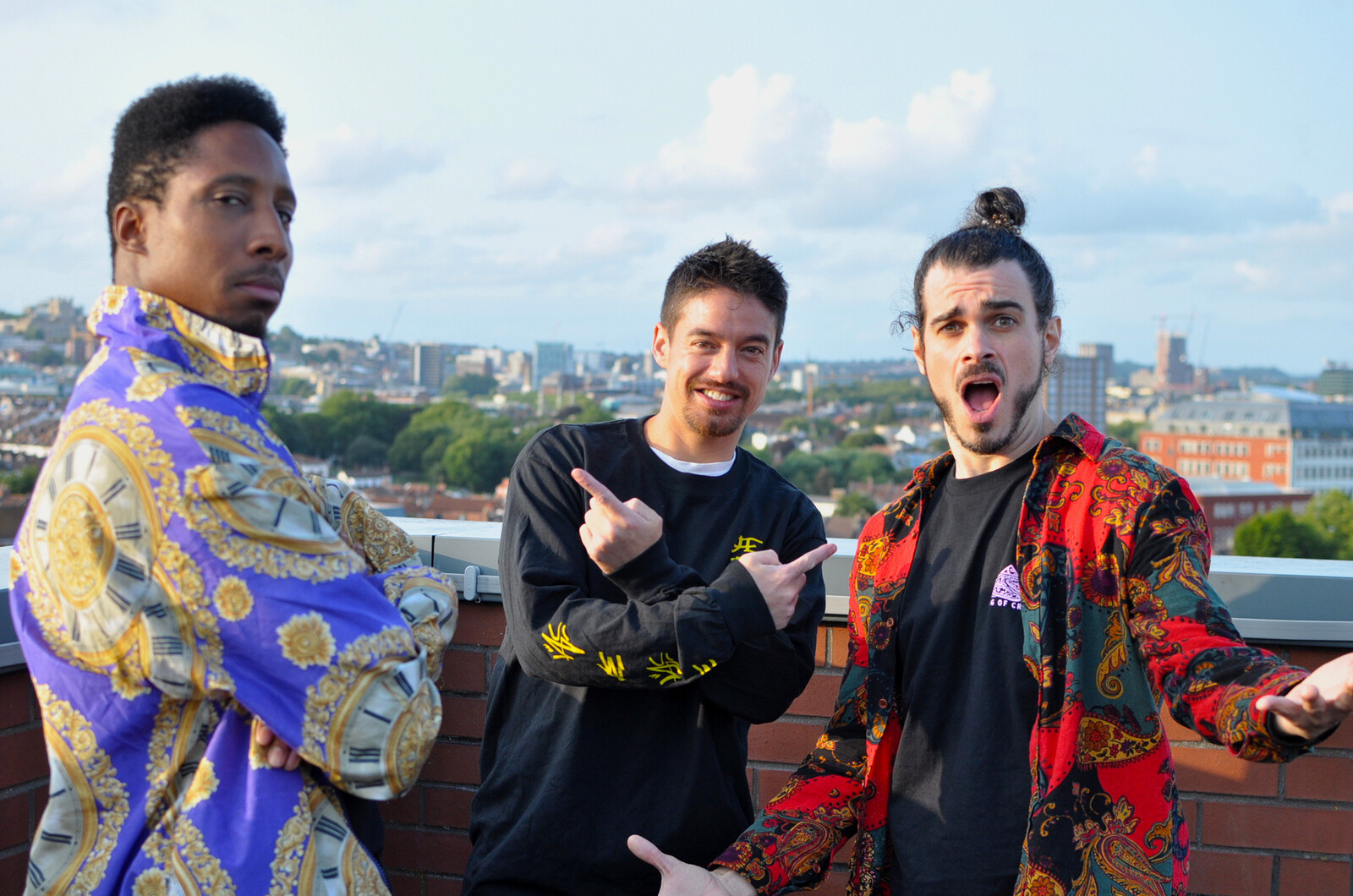 The Scribes + Max Thompson at Mr Wolfs