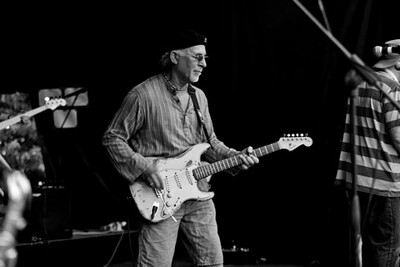 Roger Slade Duo at The Bristol Fringe