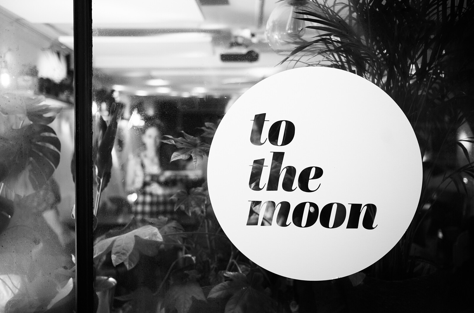 Folu's Afrohouse Party at To The Moon